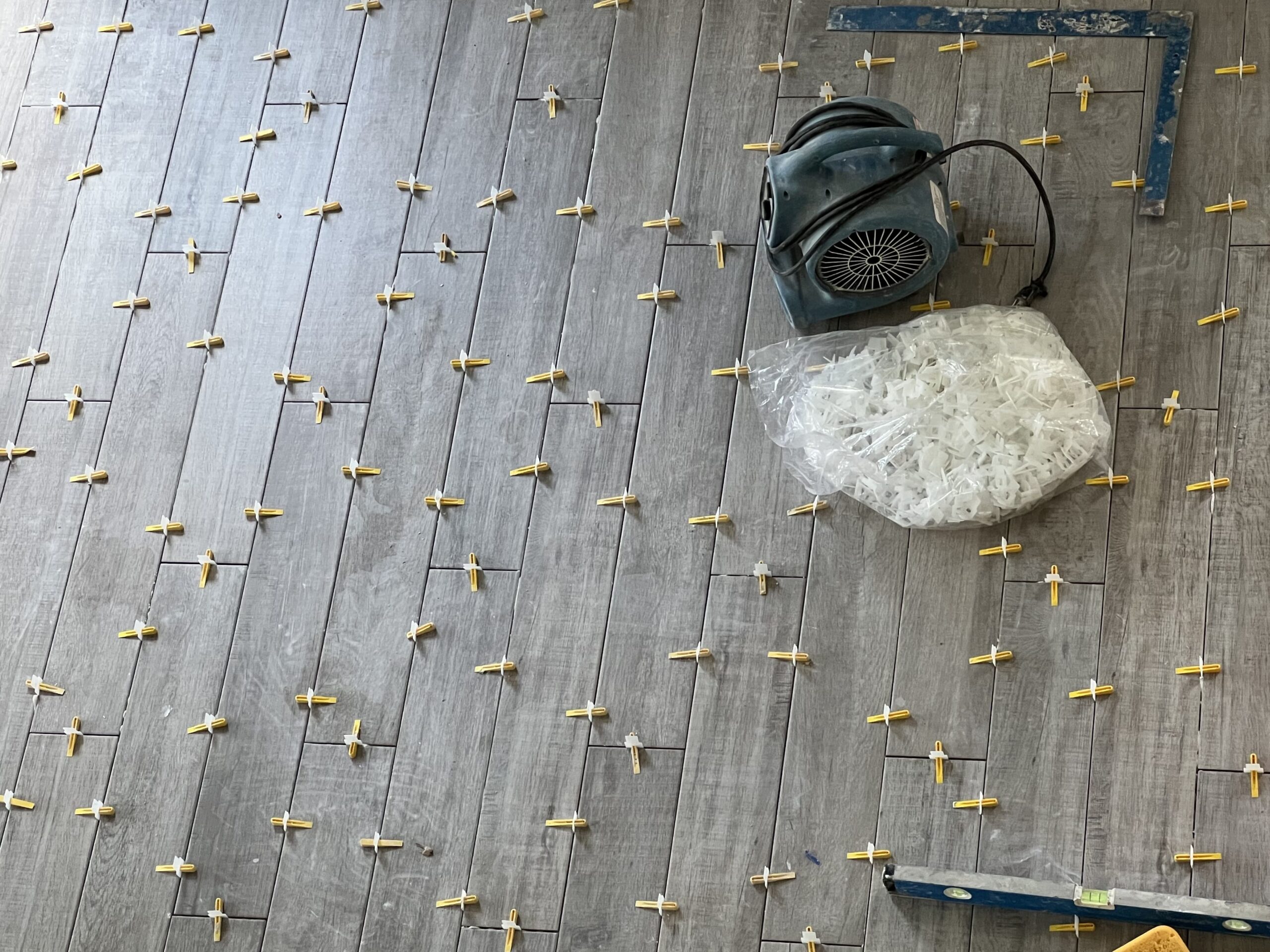 new-flooring-renovation-11-16-22-06-11-prime-one-builders